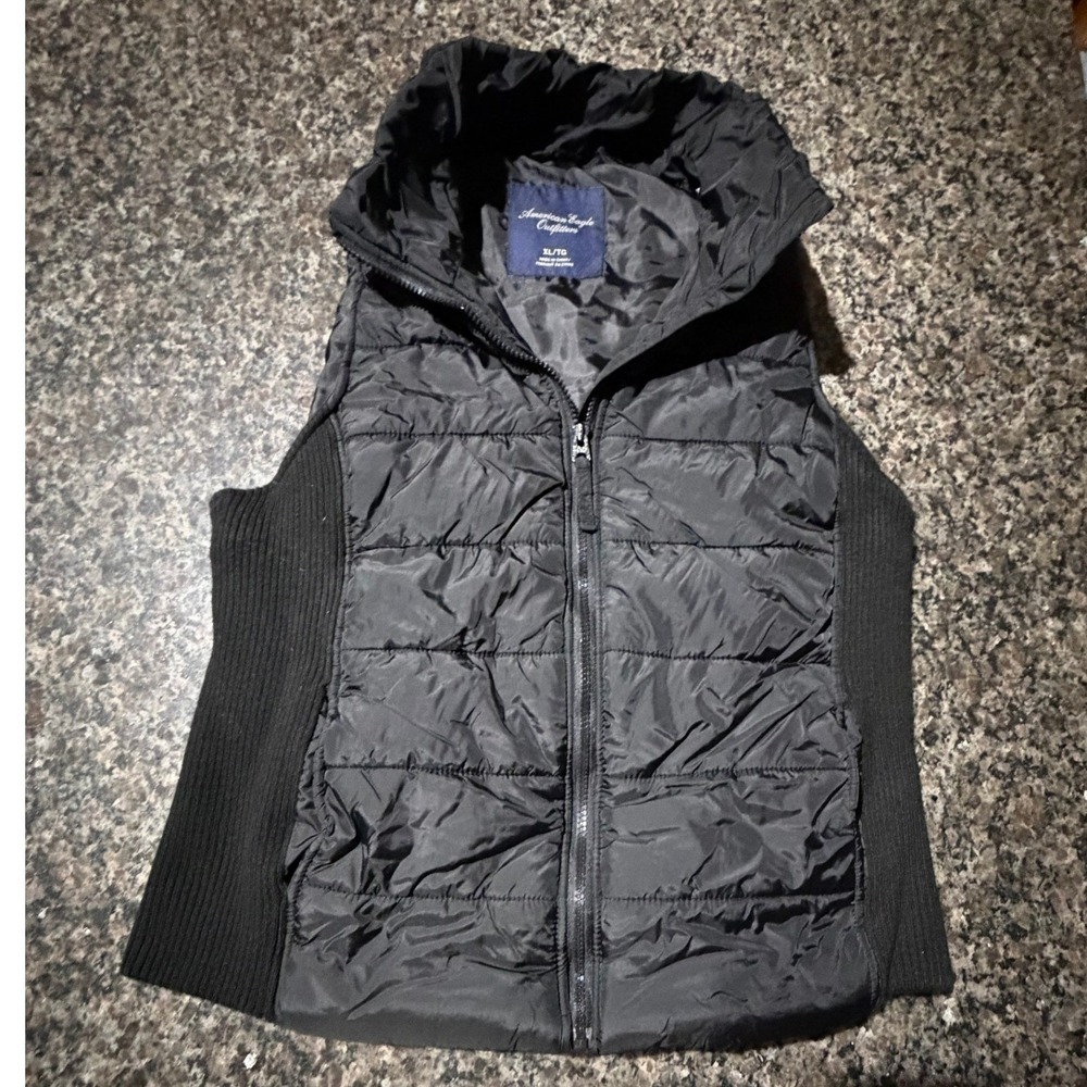 American Eagle Outfitters Black Puffer Vest Ribbed Knit Sides Women XL Pockets
